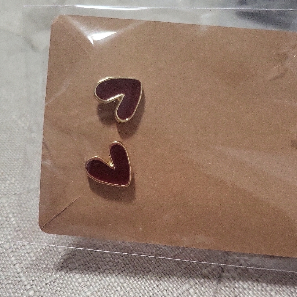 Heart-Shaped Gold and Brown Earrings